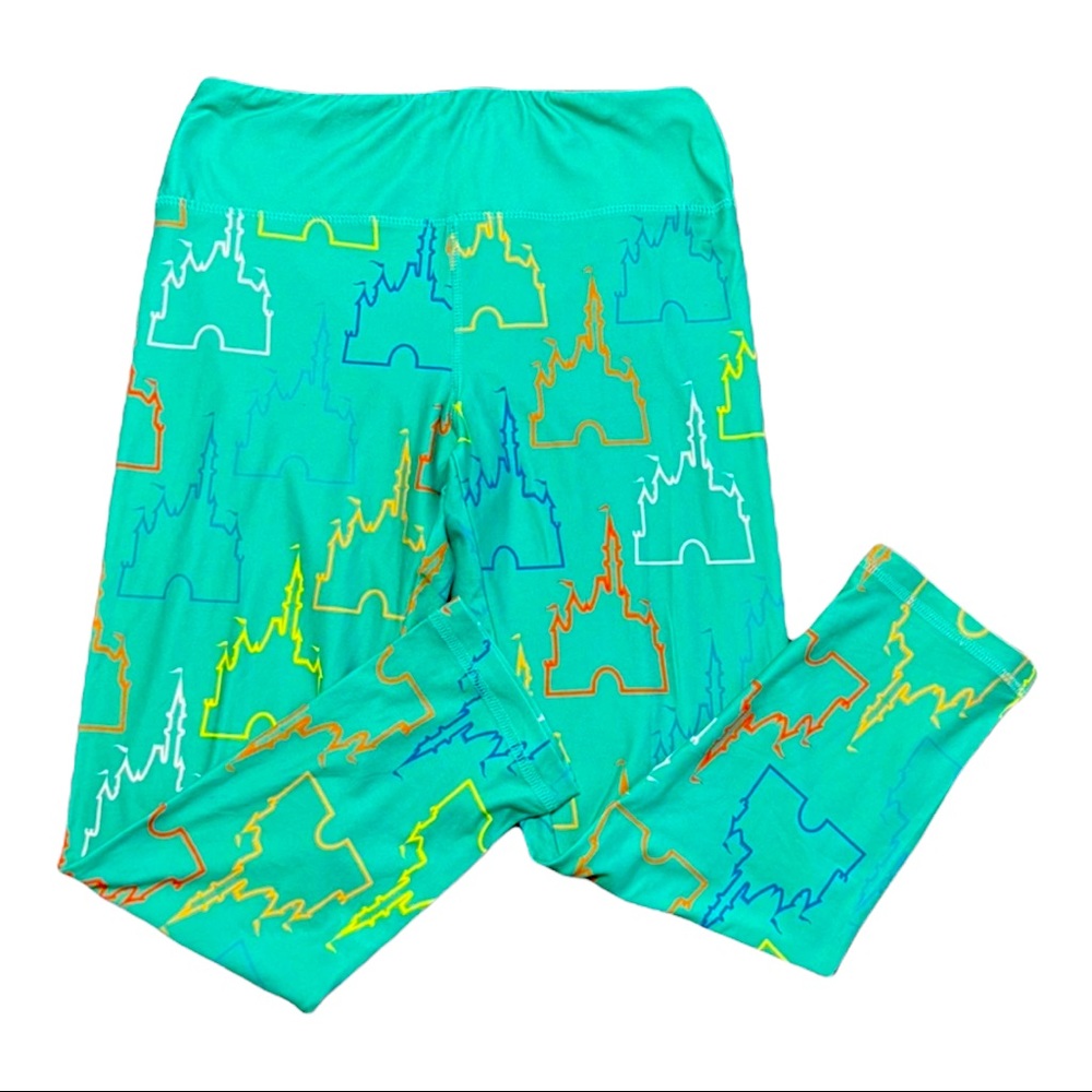 Disney Parks Castle Print Capri Leggings